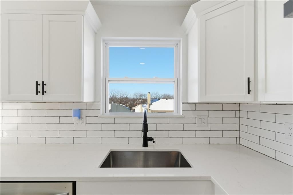 834 N 89th Street — photo 19