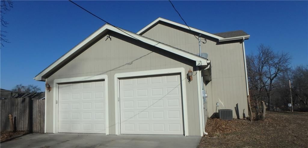 601 Prospect Street — photo 15
