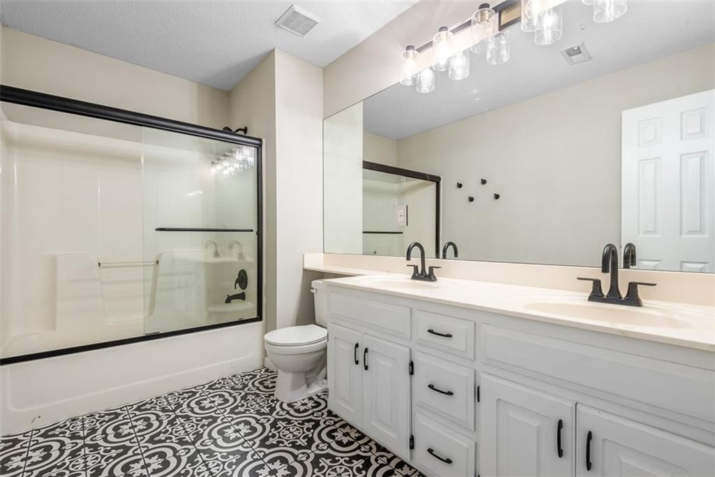 21704 W 49th Street — photo 21