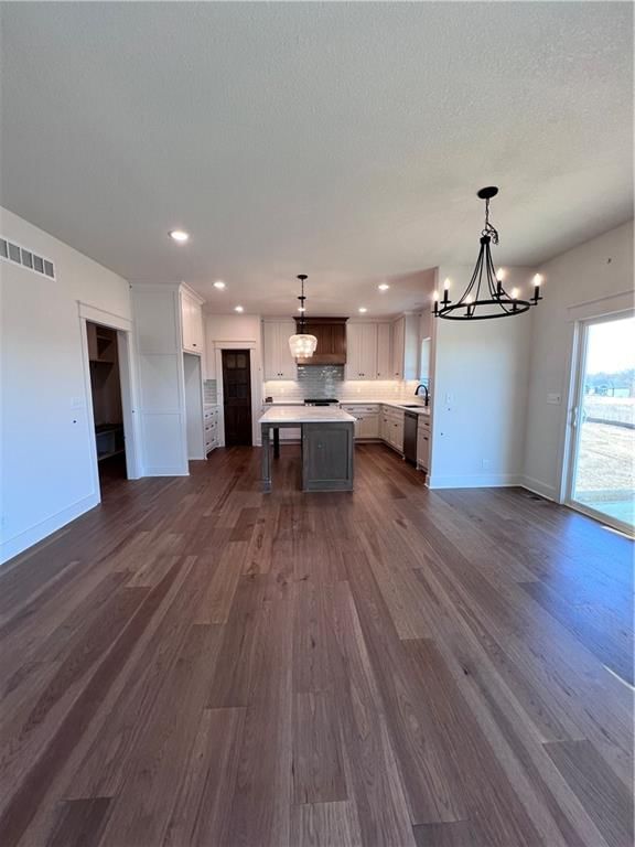 16513 Ingalls Street — photo 17