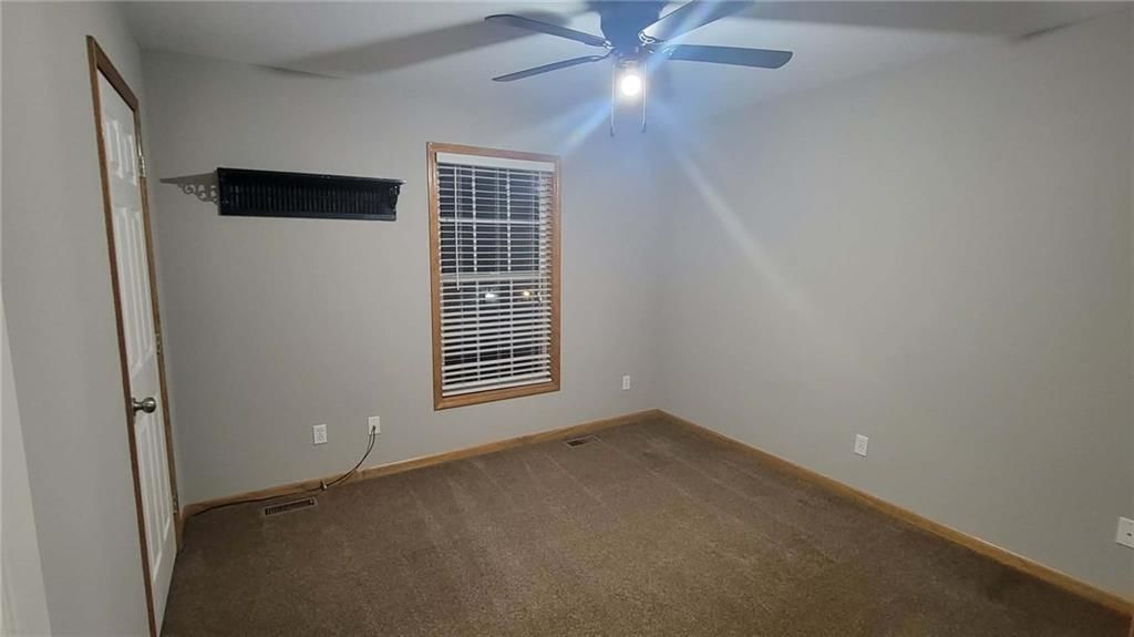 4602 N Heatherwood Drive — photo 15
