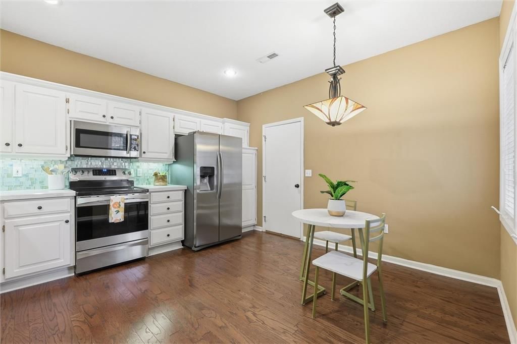 10301 GARNETT Street — photo 15