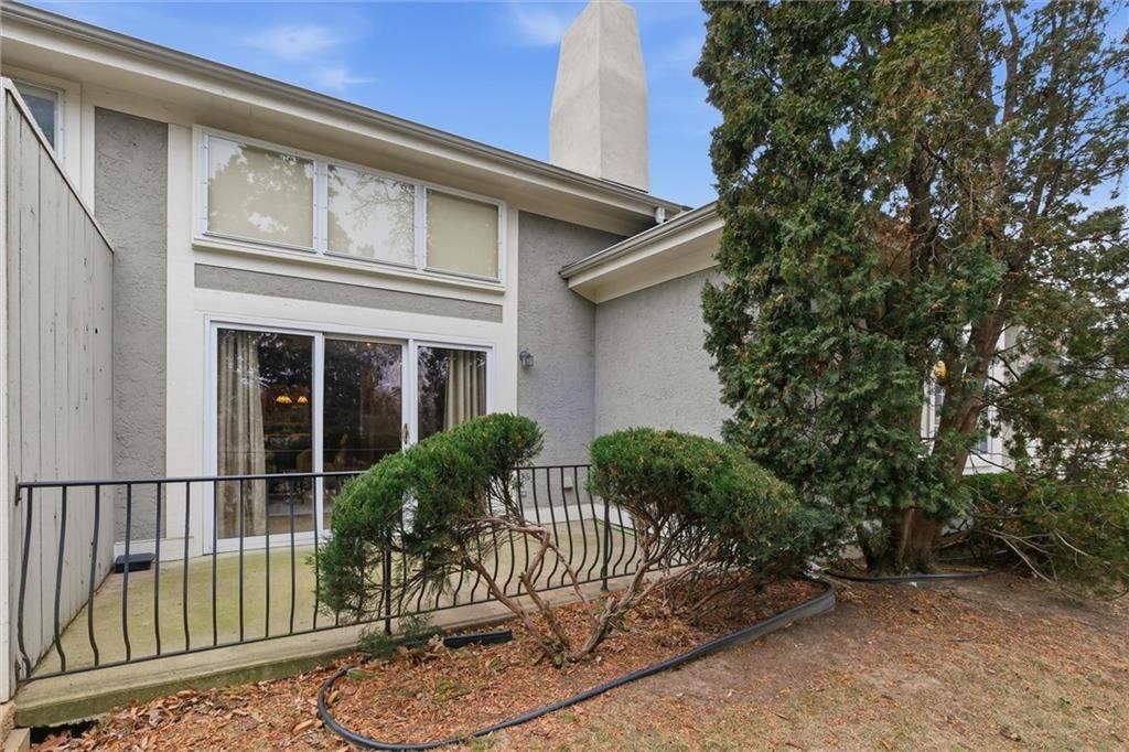 10301 GARNETT Street — photo 31