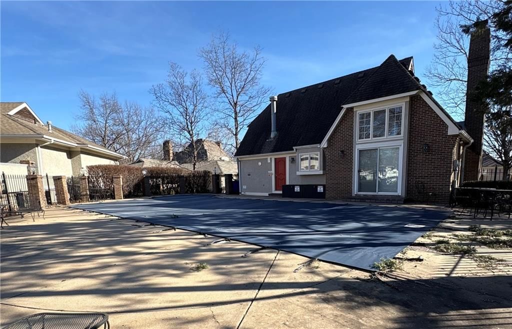 10301 GARNETT Street — photo 32