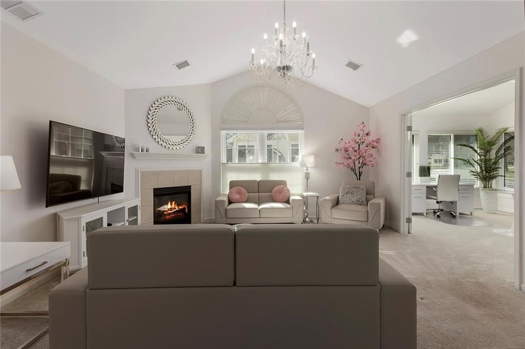 947 NE Devon Drive — photo 5