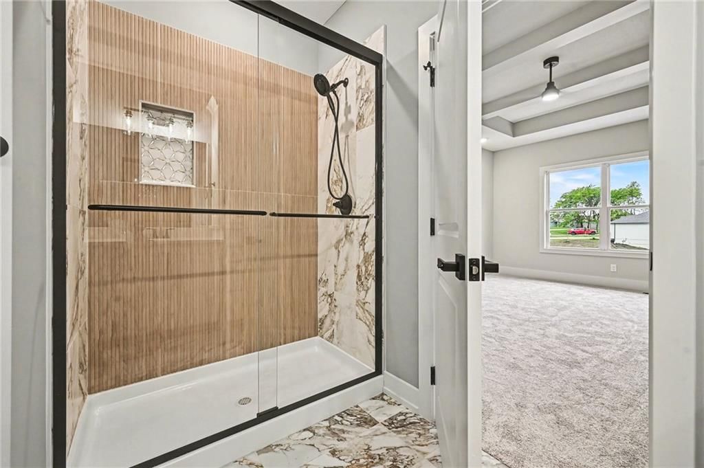 464 Green Drive — photo 15