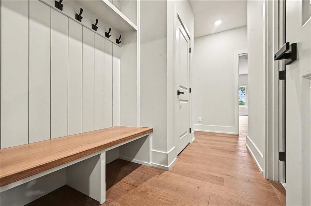 464 Green Drive — photo 22