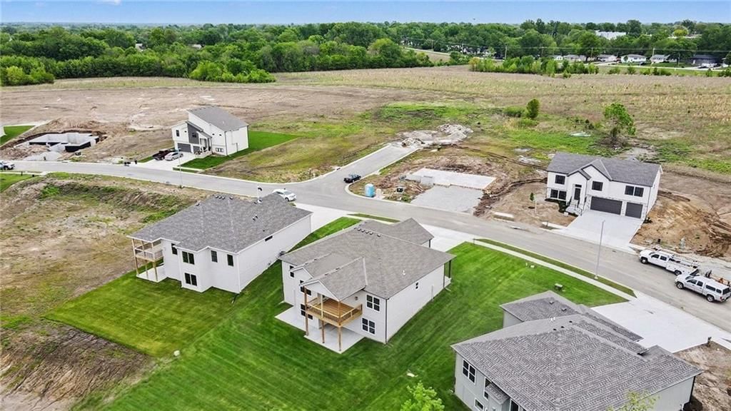464 Green Drive — photo 31