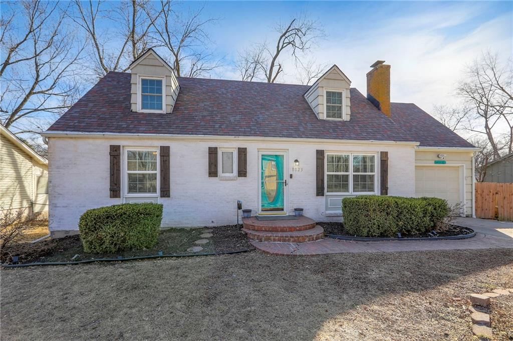 8025 W 93rd Street, Overland Park, KS