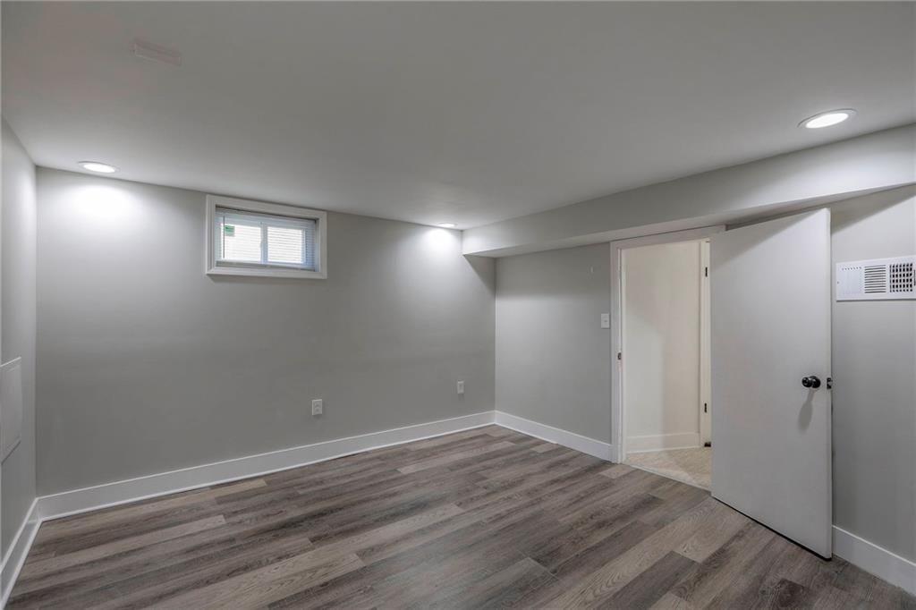 8025 W 93rd Street — photo 27