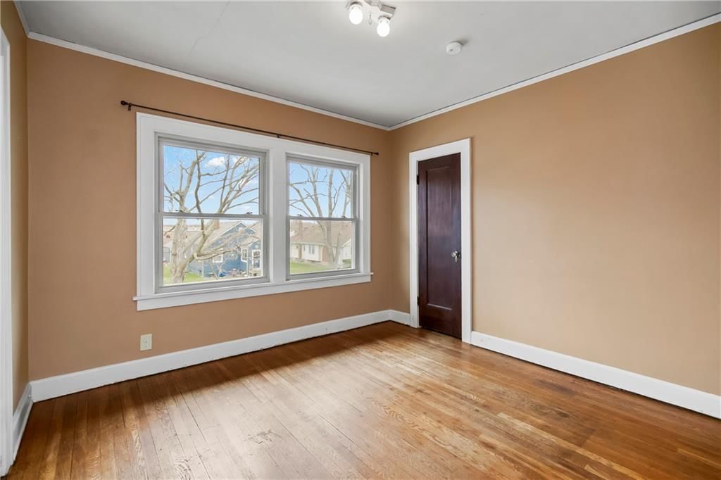 2120 Gentry Street — photo 15