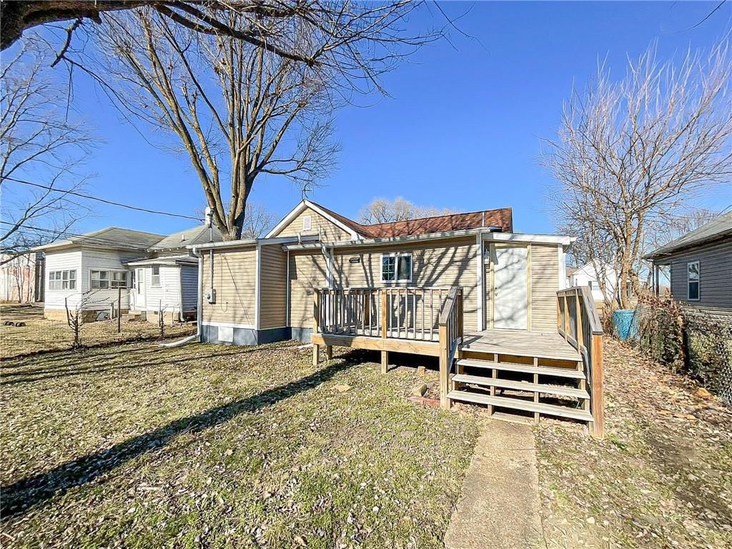 1216 E 4th Street — photo 19