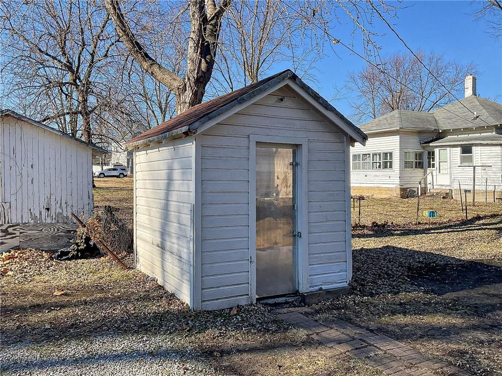 1216 E 4th Street — photo 21