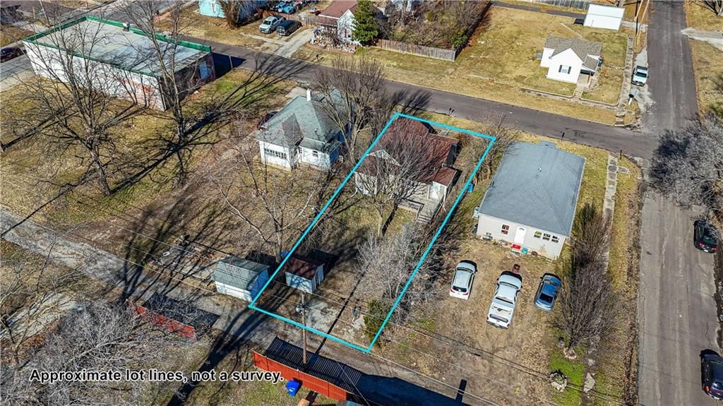 1216 E 4th Street — photo 24