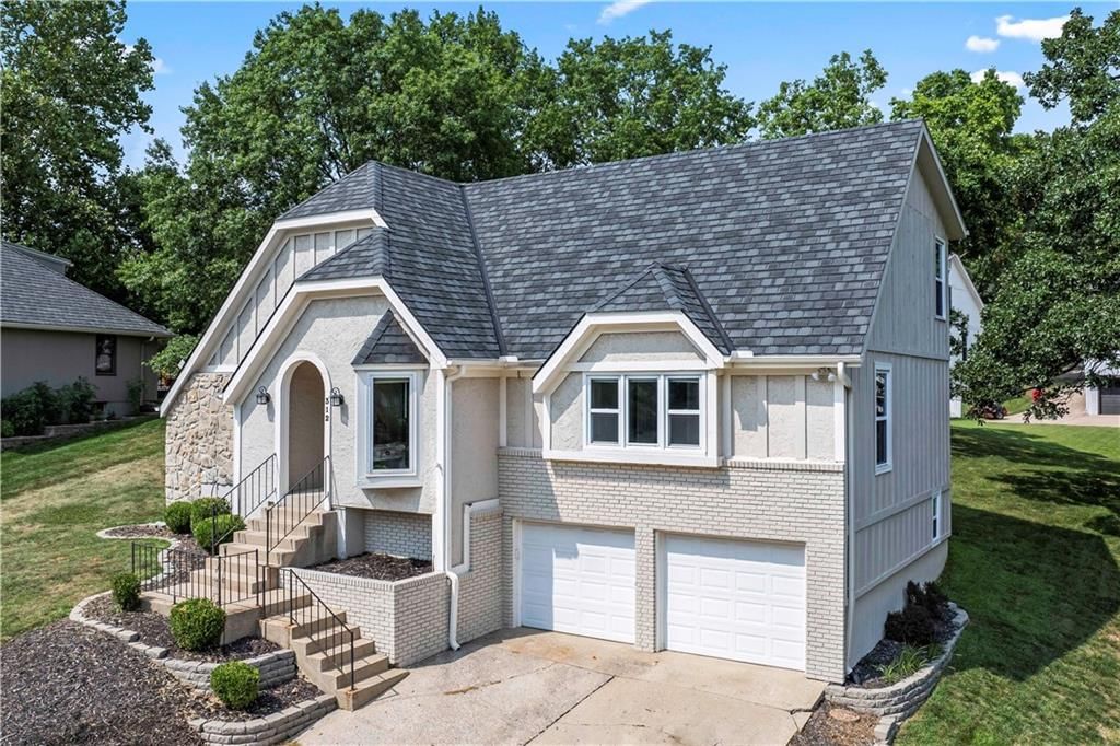312 NW Locust Street — photo 46