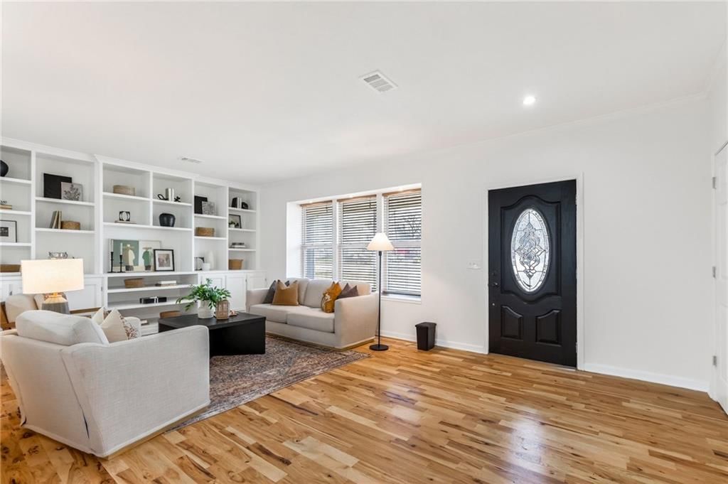 309 W Piankishaw Street — photo 10