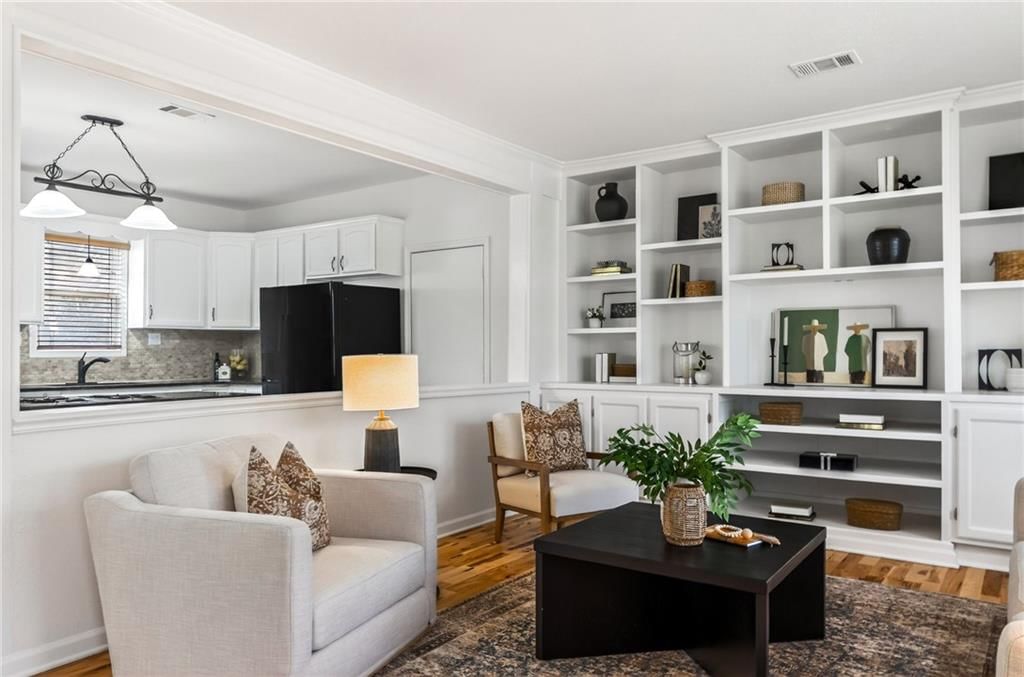 309 W Piankishaw Street — photo 11