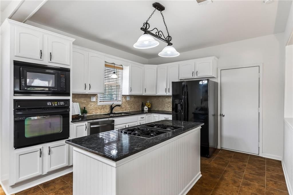 309 W Piankishaw Street — photo 17