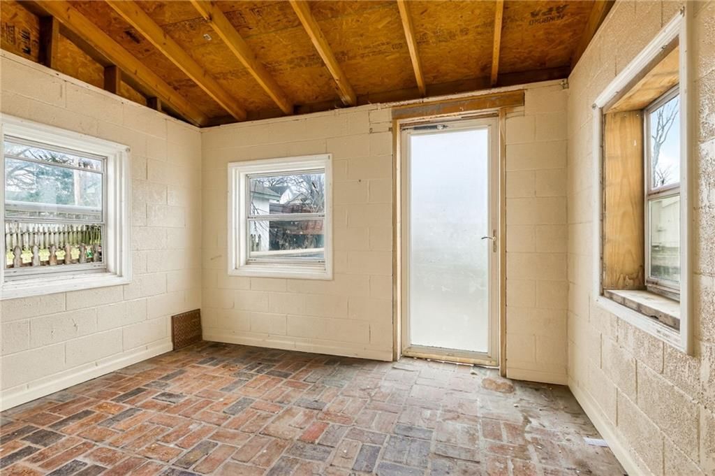 309 W Piankishaw Street — photo 19
