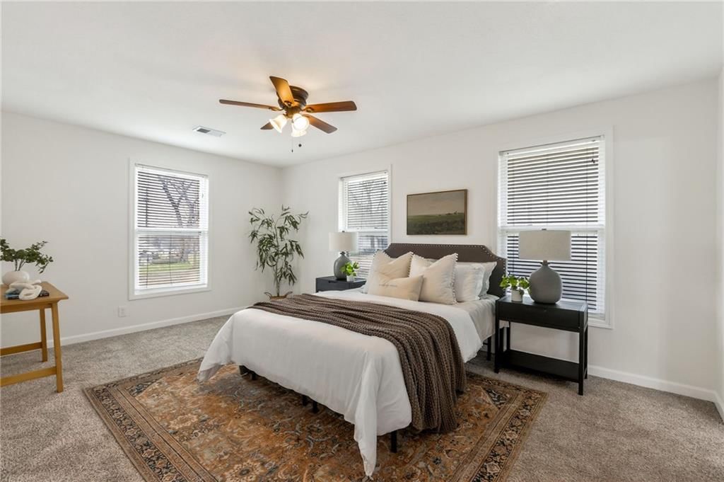 309 W Piankishaw Street — photo 24