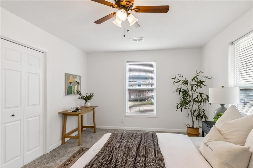 309 W Piankishaw Street — photo 26