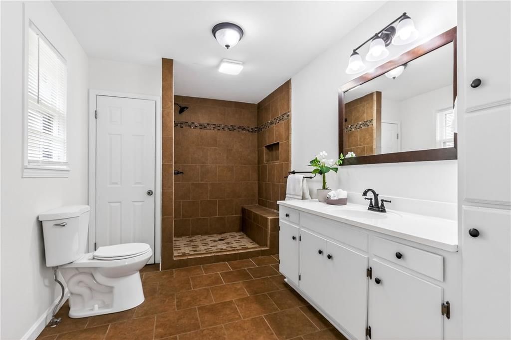 309 W Piankishaw Street — photo 28