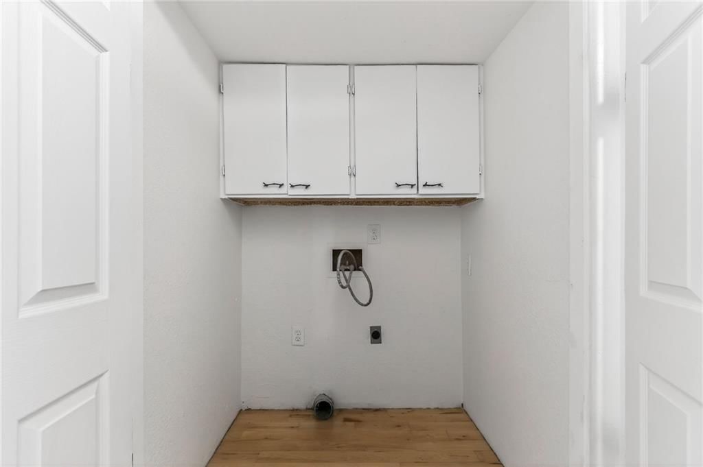 309 W Piankishaw Street — photo 36