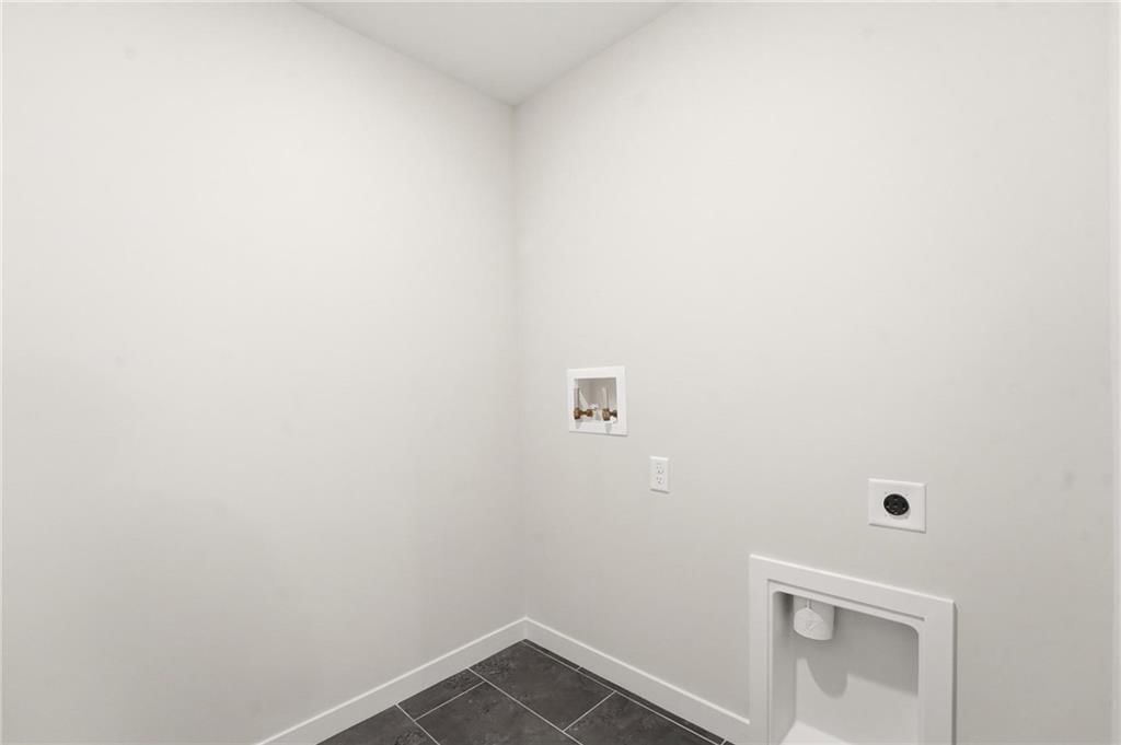1312 SE Windbreak Drive — photo 16
