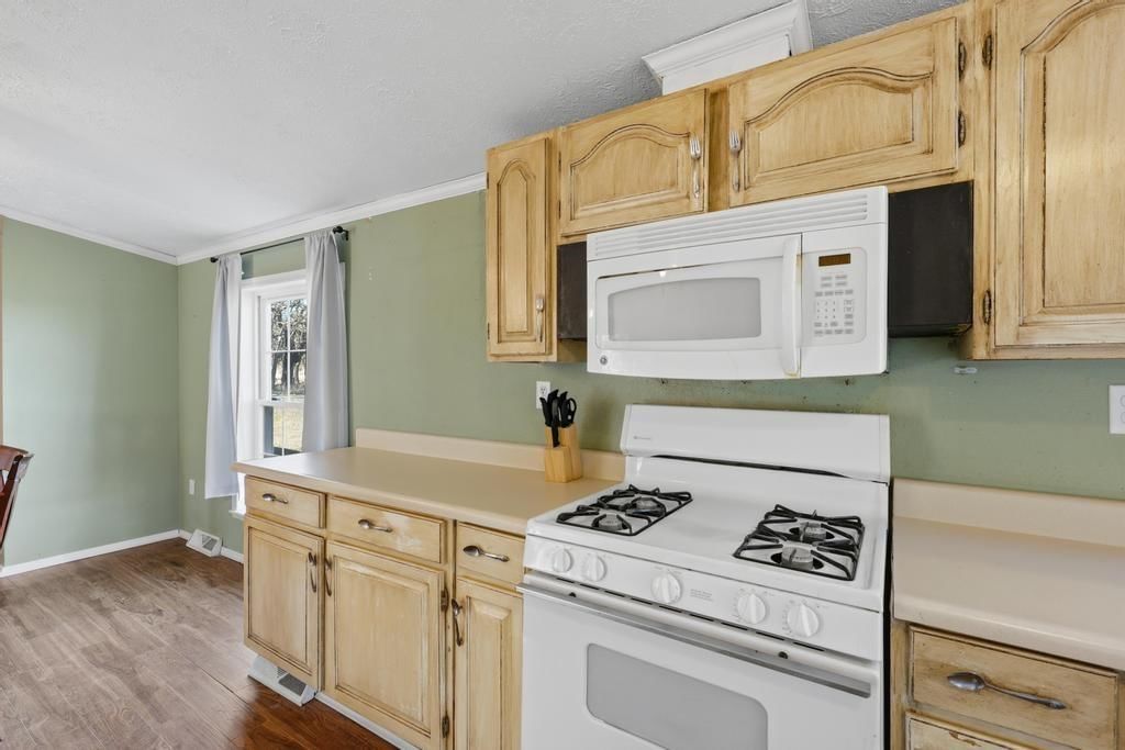 1254 Grand Road — photo 7