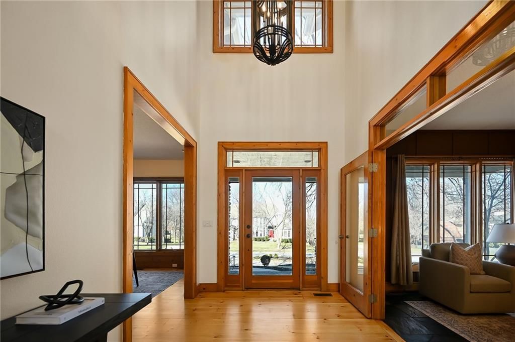 3901 W 125th Terrace — photo 3