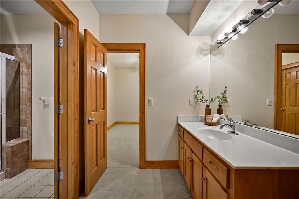 3901 W 125th Terrace — photo 32