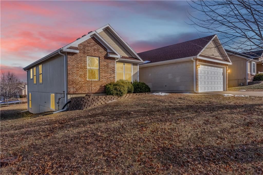 1219 S Countryview Lane — photo 6