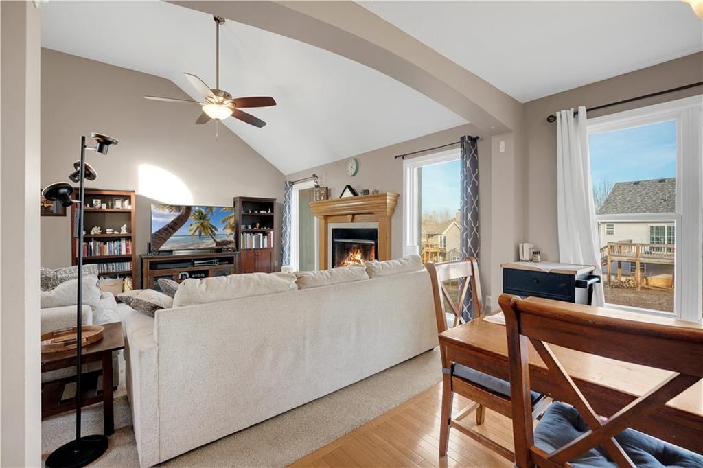 1219 S Countryview Lane — photo 32