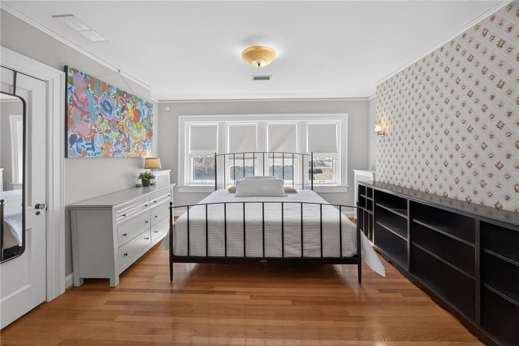 234 W 53rd Terrace — photo 41