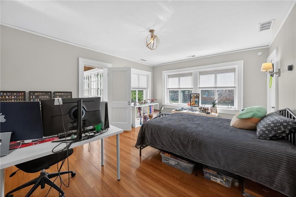234 W 53rd Terrace — photo 42