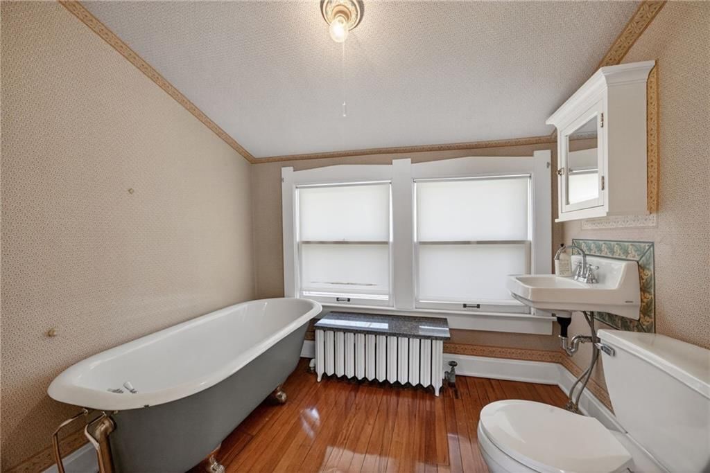 234 W 53rd Terrace — photo 54