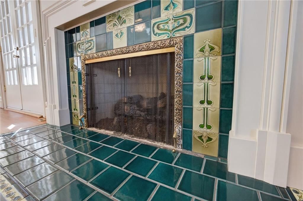 234 W 53rd Terrace — photo 68