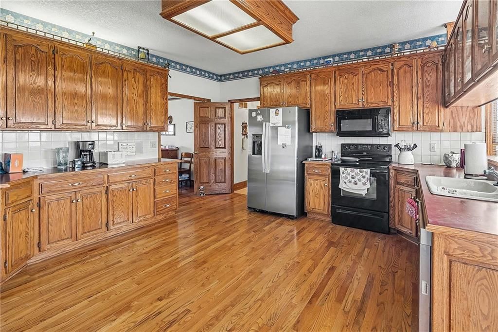 2400 NE 132nd Street — photo 12