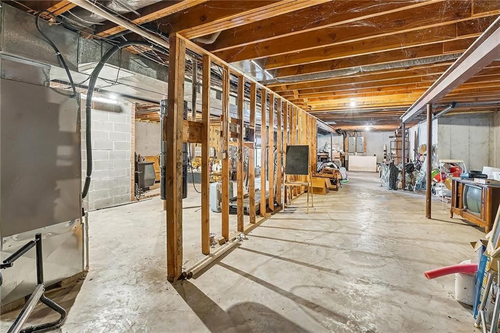 2400 NE 132nd Street — photo 35