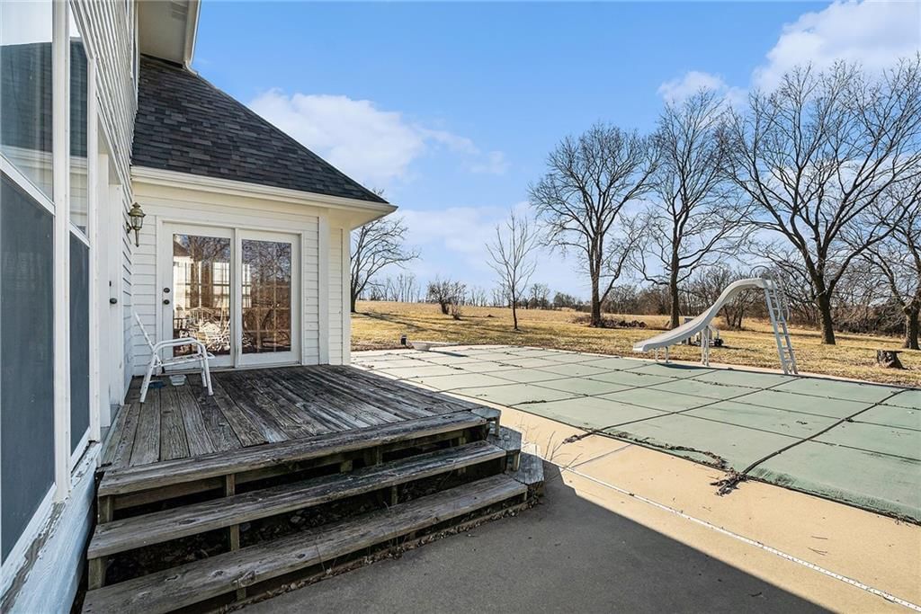 2400 NE 132nd Street — photo 36