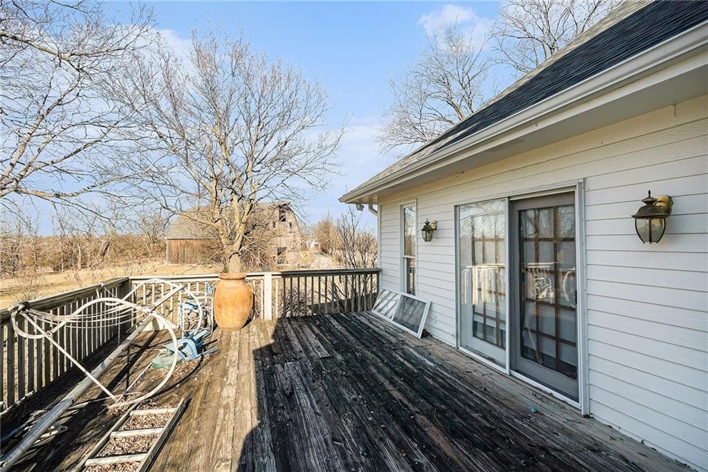 2400 NE 132nd Street — photo 37