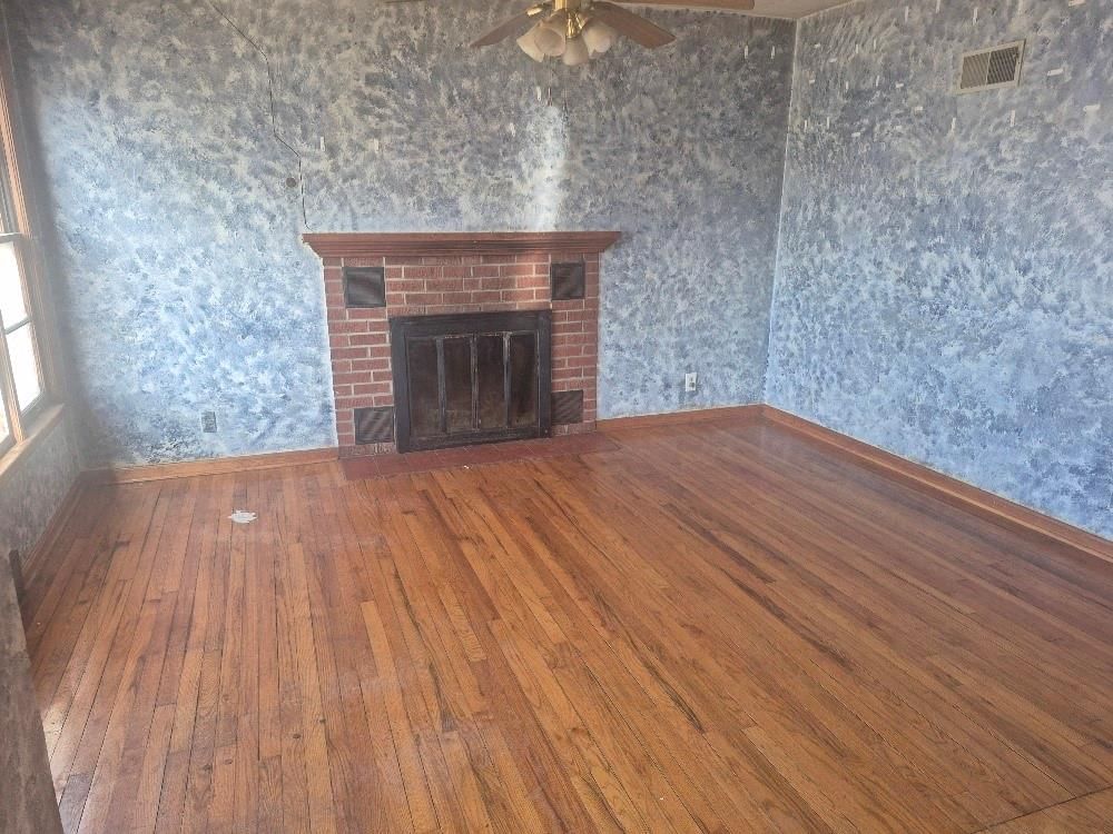 205 S Enos Street — photo 3