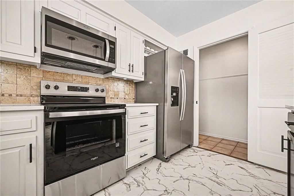 2805 Castle Drive — photo 5