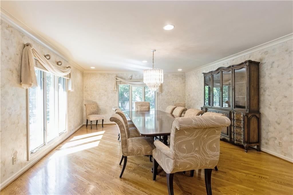 10052 Hemlock Drive — photo 17
