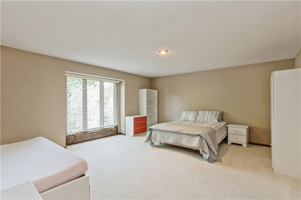 10052 Hemlock Drive — photo 28