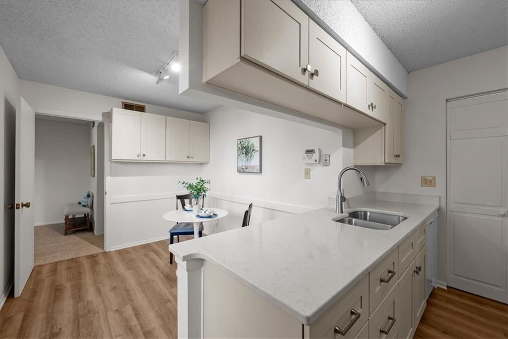 6242 Rosewood Street — photo 13