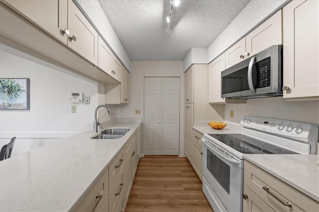 6242 Rosewood Street — photo 14