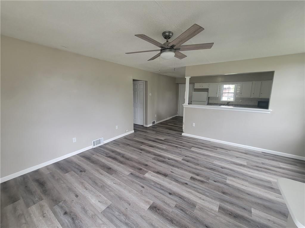 841 S 20th Street — photo 2