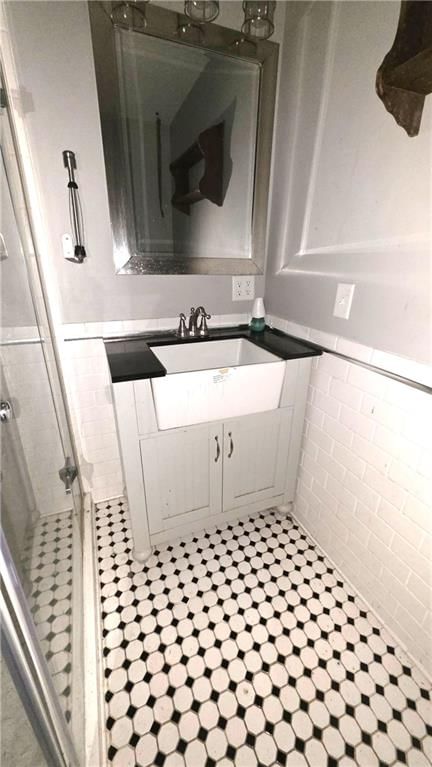 1406 W Broadway Boulevard — photo 8