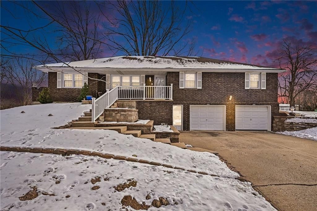 7807 NW Schott Drive — photo 1